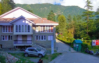 Club House Manali Activities