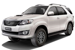 4x4 Fortuner Taxi in Manali