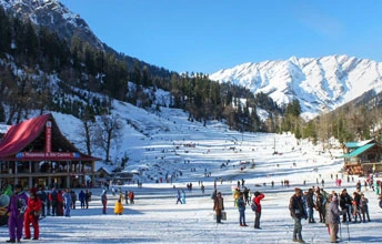 Solang Valley Snow Activities